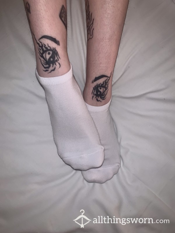 🦶🏻Worn Socks (BONDS)🦶🏻