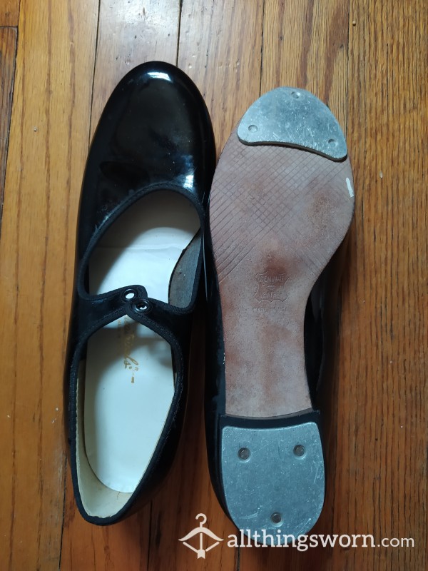Worn Tap Shoes Women's Size 8 Patent Leather