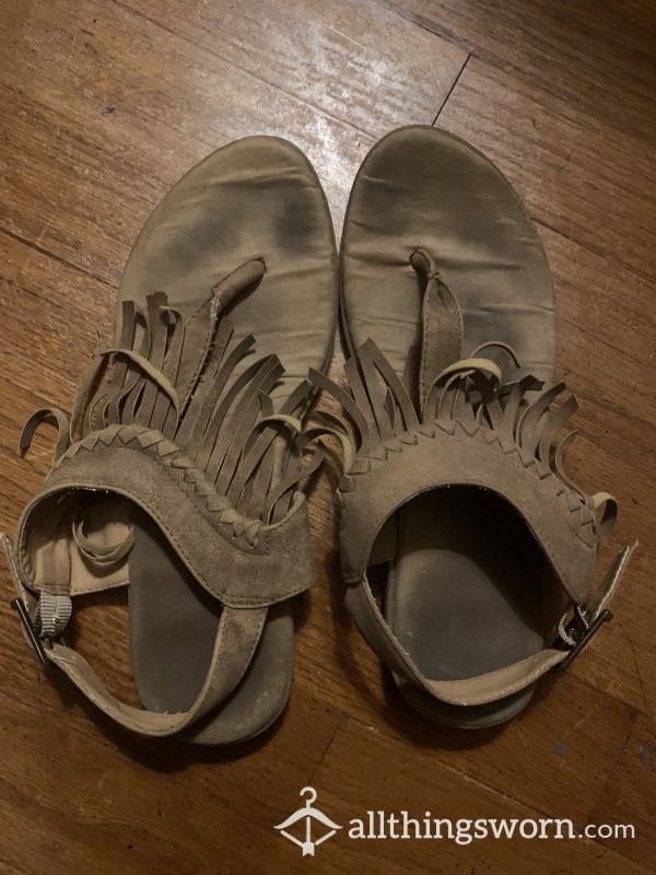 Worn Tassel Sandals