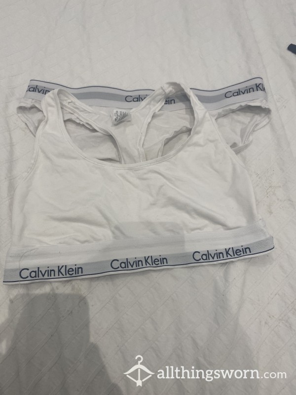 Worn White Calvin Klein Set…