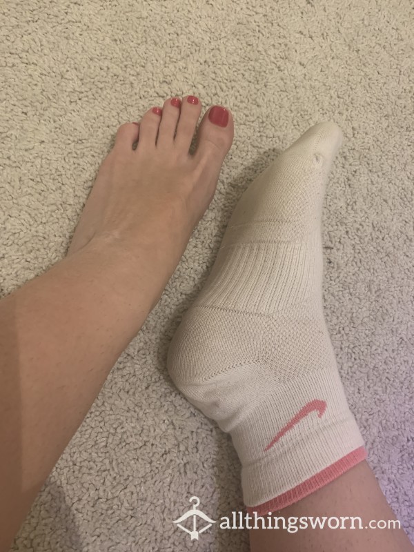 Worn Womens Dirty Gym Socks Nike Size 5 Feet