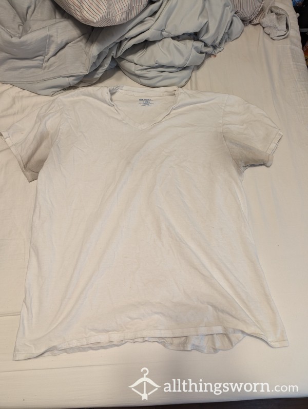 XL Stained Gildan White Cotton Undershirt