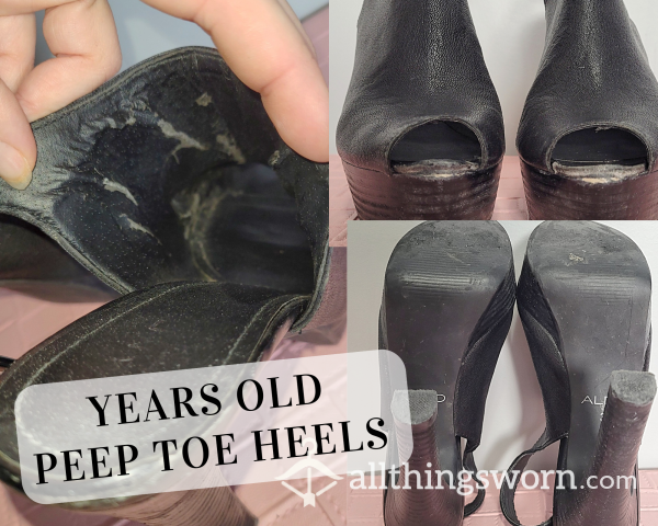 👠 Years Old Peep Toe - So Old The Leather Inside Is Disintegrating 🙈