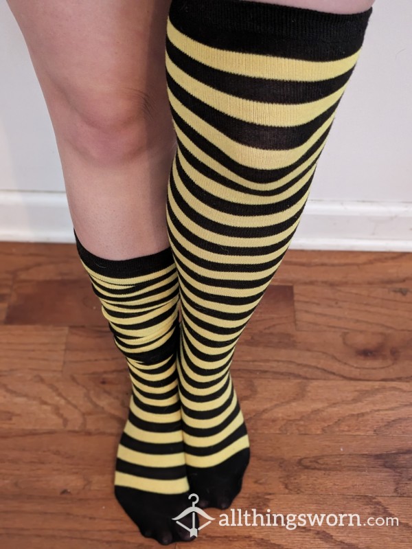 Yellow And Black Stripes Knee High Socks