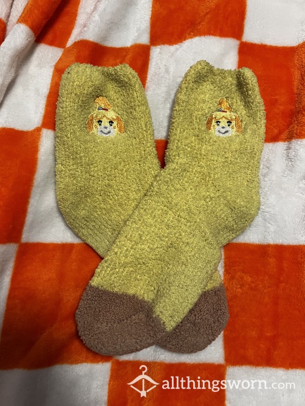 Yellow Animal Crossing (Isabella) Fuzzy Socks 💛🤎