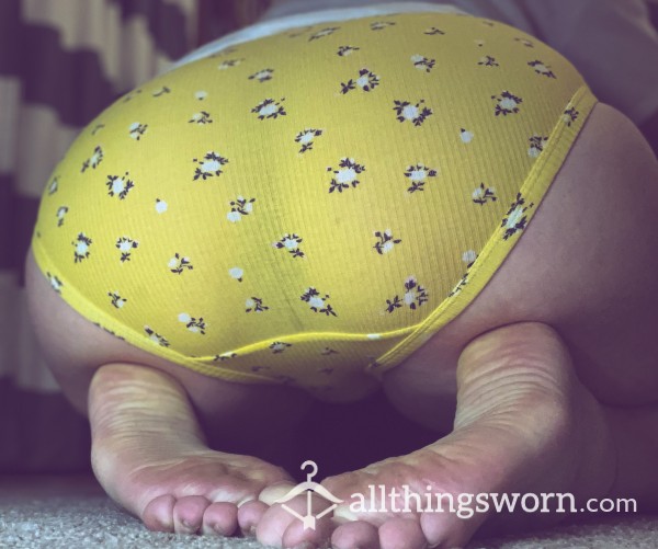 Yellow Floral Cotton Full Back Panties 💛