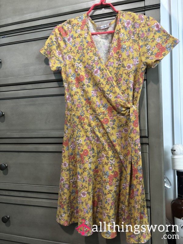 Yellow Floral Dress Size Large