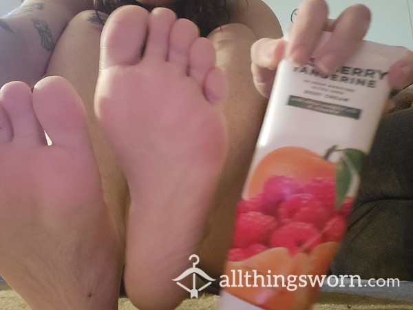 Yummy Lotion Foot Massage